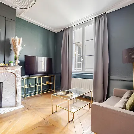 Vieille Stanislas Apartment